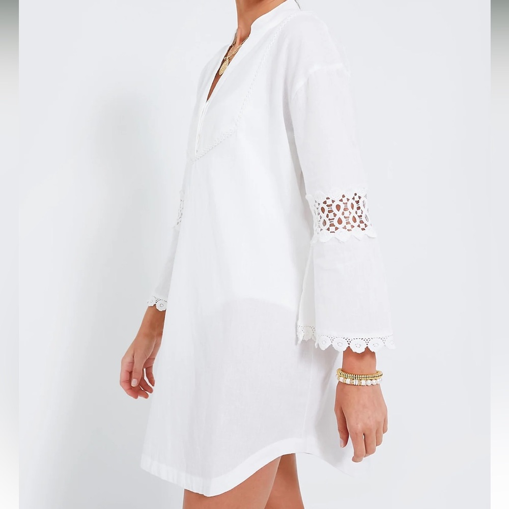 TNUCK BEACH
Blanc Piper Mini Coverup - Picture 3 of 11
